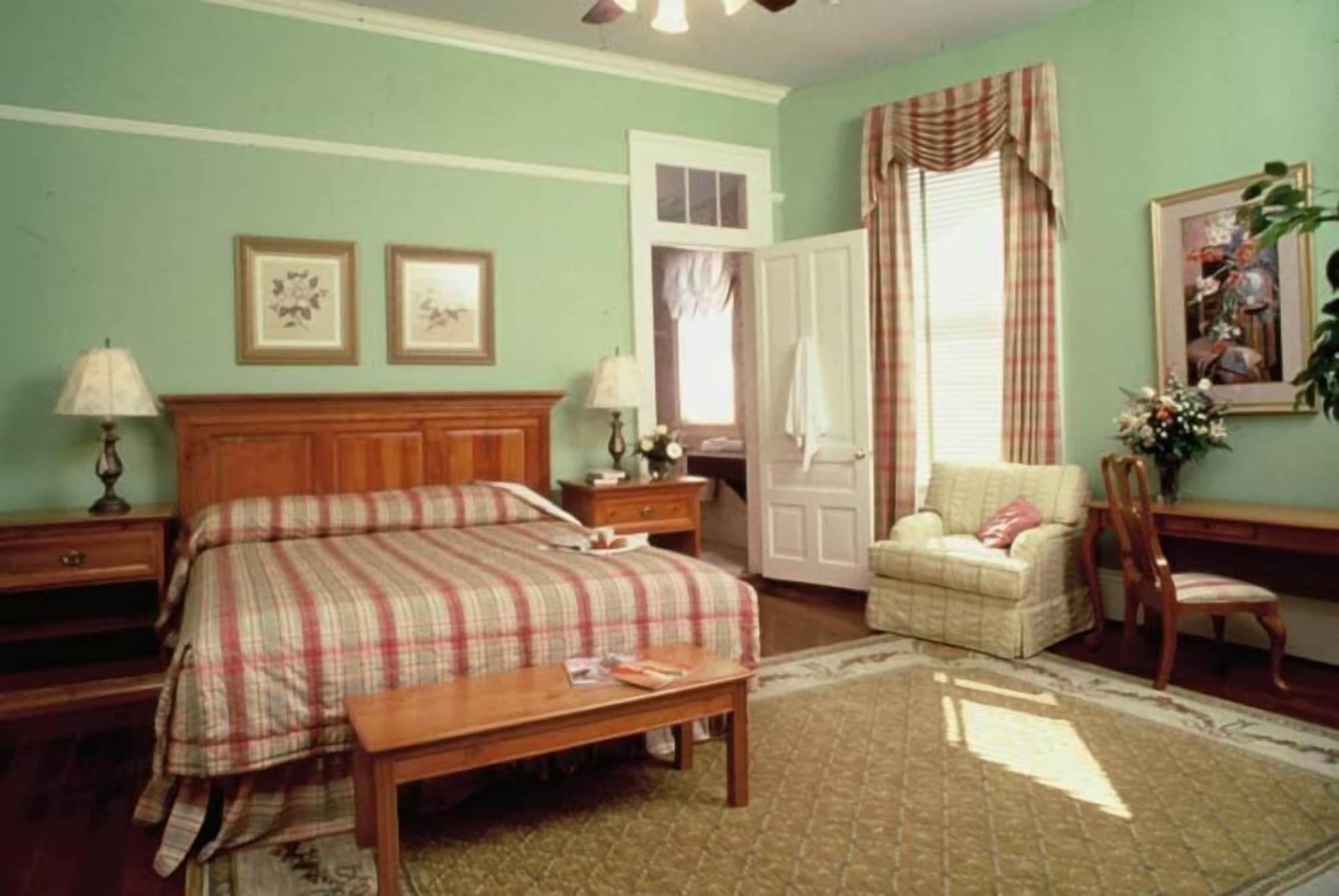 The Queen Anne New Orleans Exterior photo